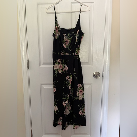 Topshop Black Floral Maxi Dress - Picture 4 of 7
